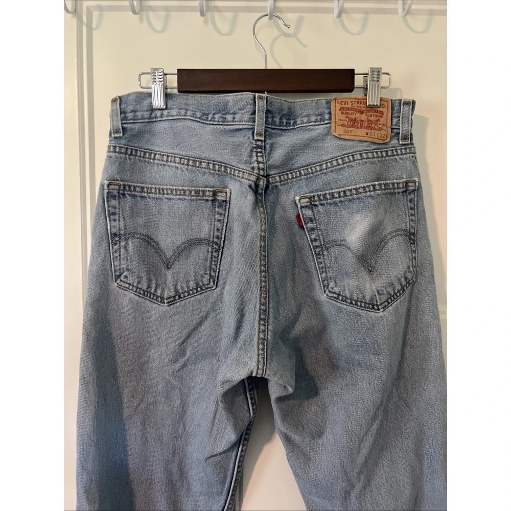 Levi's 505 Regular Fit Jeans Mens 33x32 Light Wash Straight Leg Denim Y2K